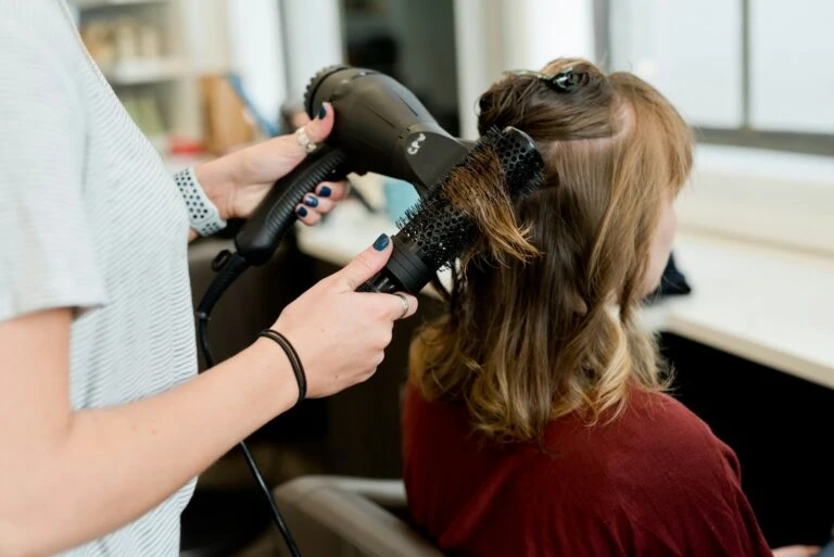 Comment choisir le meilleur seche cheveux ?